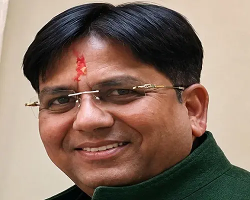 Bhupendra Bhoj आंदोलित छात्रों को न्याय दिलाने के लिए पूरी ताकत से लड़ेगी कांग्रेस