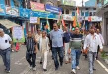 ‘प्रभु राम को भी नहीं बख्शा’ : गरुड़ में राम मंदिर चढ़ावा चोरी पर कांग्रेस का प्रदर्शन 'प्रभु राम को भी नहीं बख्शा' : गरुड़ में राम मंदिर चढ़ावा चोरी पर कांग्रेस का प्रदर्शन