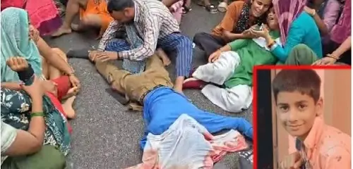 accident kashipur दर्दनाक: स्कूल जा रहे तीन छात्रों को टैंकर ने रौंदा, एक की मौत, दो गंभीर