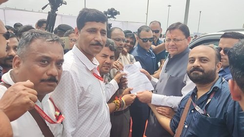 gayapan न्यूज पोर्टल की विज्ञापन दर बढ़े, पत्रकारों की पेंशन हो 15 हजार