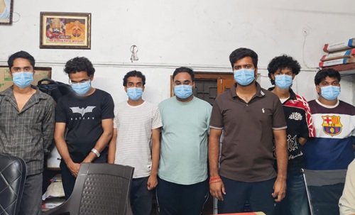 arrest student चुनावी प्रचार की आड़ में हुड़दंग पर 2 मुकदमे दर्ज, 20 वाहन सीज